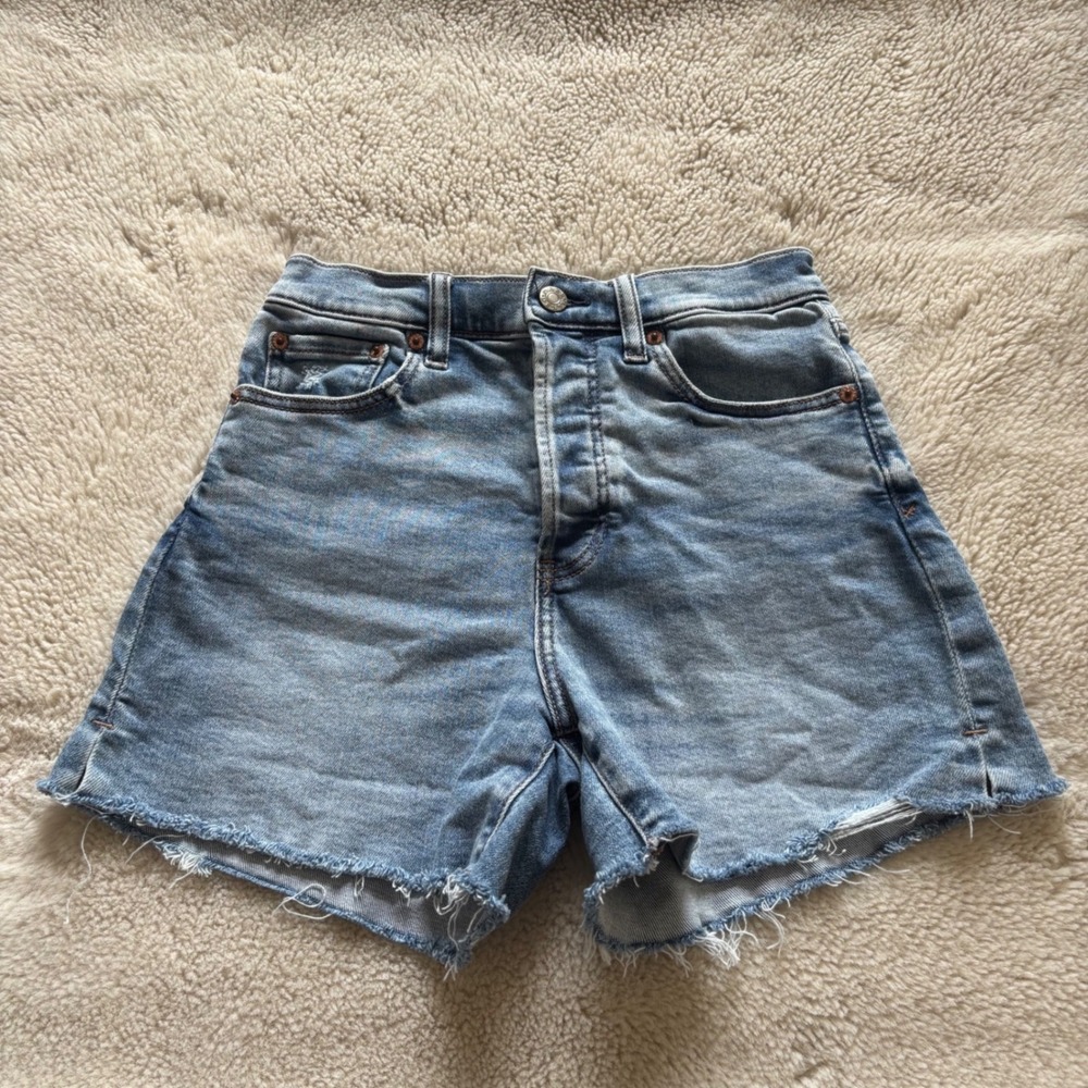 DAZE Denim Shorts Women 25 Blue Excellent High Rise Button Fly Raw Hem Frayed